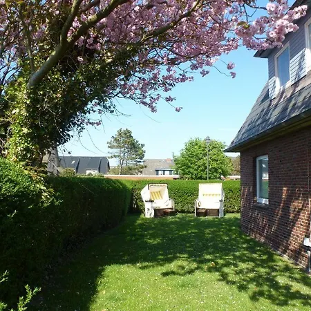 Сasa de vacaciones Haus Bullerbue Wenningstedt-Braderup