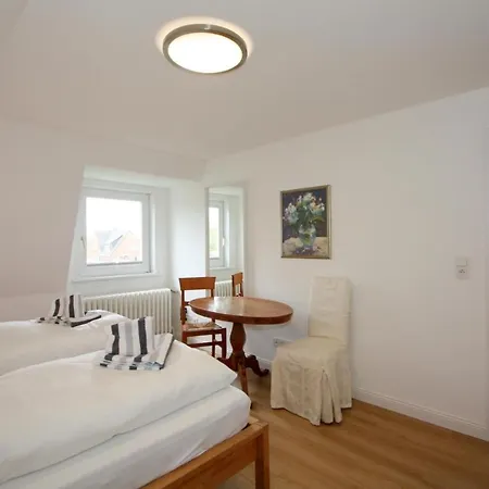 Сasa de vacaciones Haus Bullerbue Wenningstedt-Braderup